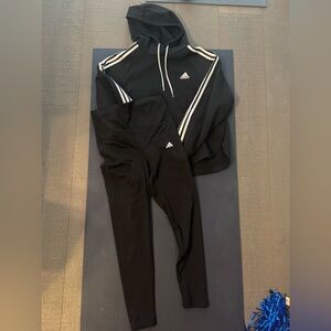 Adidas maternity set - leggings and sweater